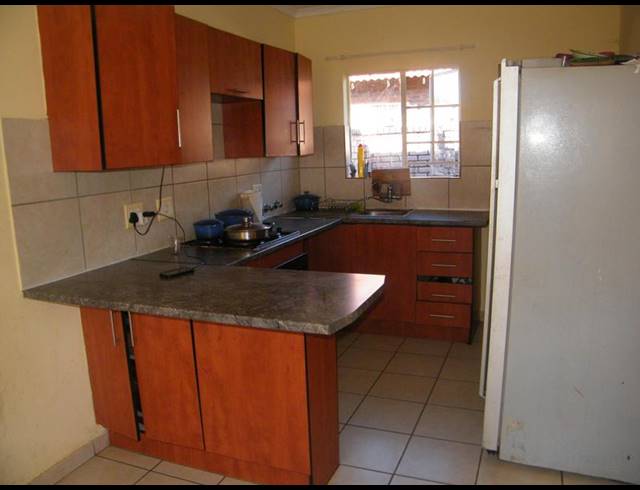 2 BEDROOM APARTMENT FOR SALE IN THE ORCHARDS
